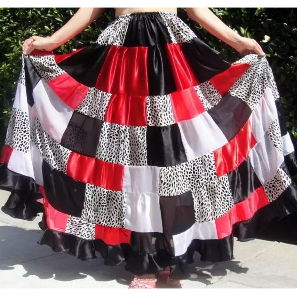 Patchwork Boho Skirt with ruffle. Handwork. Size M